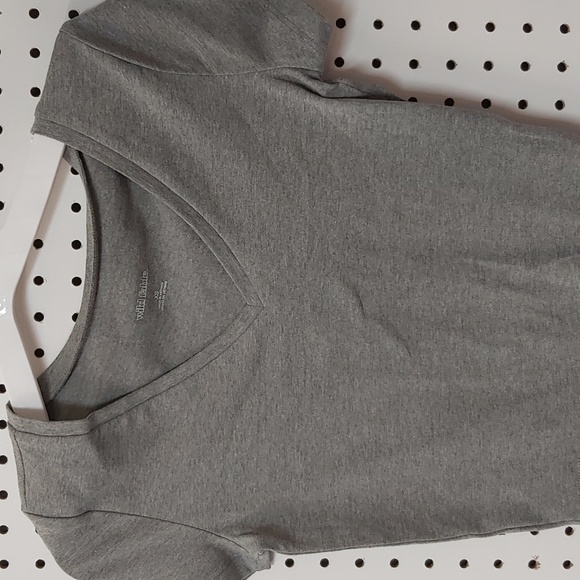 Wild Fable Girls grey and maroon red med XS and med Cropped Top - Picture 14 of 17